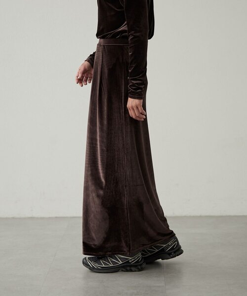 earthy（アーシー）の「ベロアマキシスカート（スカート・レディース・ネイビー/ブラウン/ライトベージュ・MEDIUM/SMALL）」の12枚目の写真