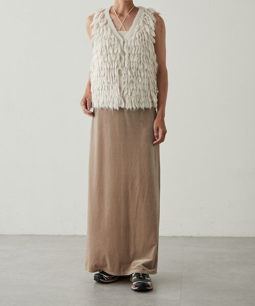 earthy（アーシー）の「ベロアマキシスカート（スカート・レディース・ネイビー/ブラウン/ライトベージュ・MEDIUM/SMALL）」の16枚目の写真