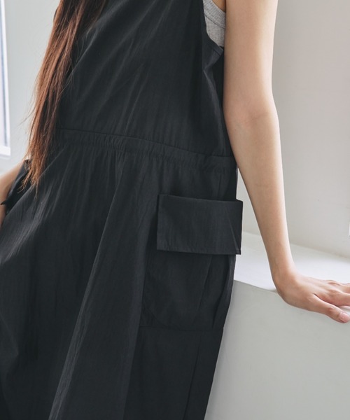 nemne store（ネンネストア）の「《unnome》ドローコードキャミワンピース（ワンピース・レディース・グレー/ブラック・フリー）」の10枚目の写真