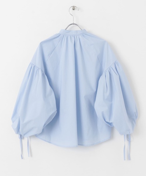 URBAN RESEARCH Sonny Label(アーバンリサーチサニーレーベル)の「ボリュームスリーブリボンブラウス(シャツ/ブラウス・レディース・オフホワイト/ブルー系その他/ストライプ・FREE)」の8枚目の写真