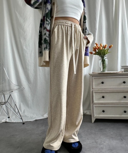 aimoha（アイモハ）の「【Aimoha】ストレートドローストリングカジュアルパンツ（スウェットパンツ・レディース・ブラック/ベージュ/オフホワイト/ライトベージュ・MEDIUM/LARGE）」の18枚目の写真
