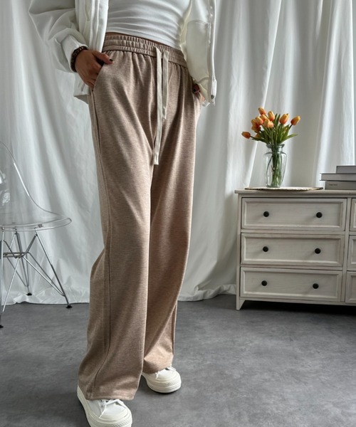 aimoha（アイモハ）の「【Aimoha】ストレートドローストリングカジュアルパンツ（スウェットパンツ・レディース・ブラック/ベージュ/オフホワイト/ライトベージュ・MEDIUM/LARGE）」の15枚目の写真