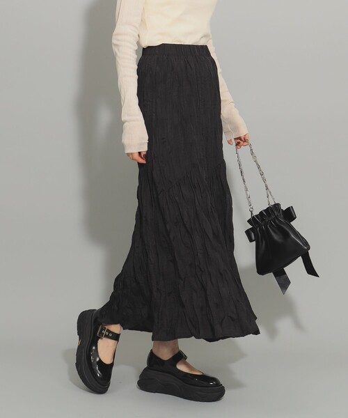 Ray BEAMS（レイビームス）の「ワッシャー プリーツ スカート [洗える]（スカート・レディース・ブラック/ダークブラウン・0/1）」の2枚目の写真