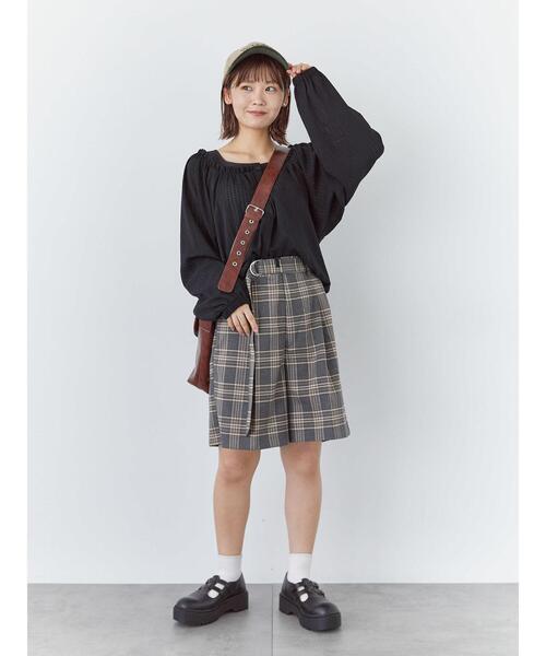 ehka sopo（エヘカソポ）の「センタープレスショートパンツ(セットアップ可)（その他パンツ・レディース・グレー/チャコールグレー/ベージュ・F）」の18枚目の写真