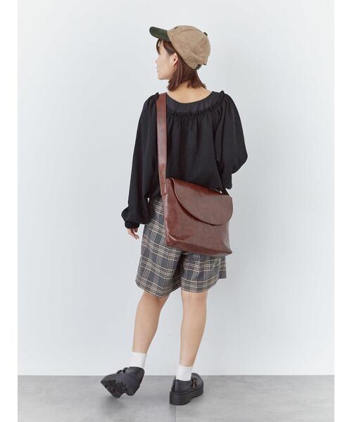 ehka sopo（エヘカソポ）の「センタープレスショートパンツ(セットアップ可)（その他パンツ・レディース・グレー/チャコールグレー/ベージュ・F）」の21枚目の写真