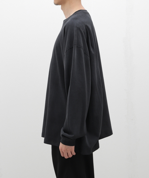 WISM(ウィズム)の「【INTODUSK / イントゥダスク】OVERSIZED LS TEE(Tシャツ/カットソー・メンズ・ブラック・MEDIUM/LARGE)」の4枚目の写真