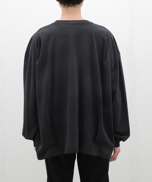 WISM(ウィズム)の「【INTODUSK / イントゥダスク】OVERSIZED LS TEE(Tシャツ/カットソー・メンズ・ブラック・MEDIUM/LARGE)」の5枚目の写真