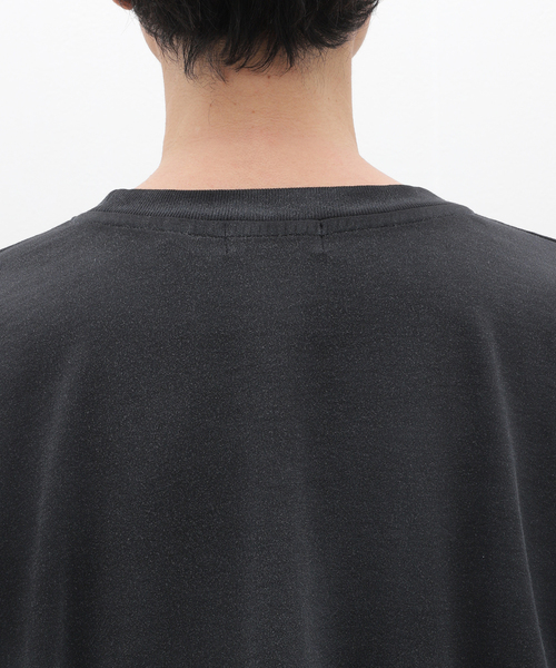 WISM(ウィズム)の「【INTODUSK / イントゥダスク】OVERSIZED LS TEE(Tシャツ/カットソー・メンズ・ブラック・MEDIUM/LARGE)」の7枚目の写真