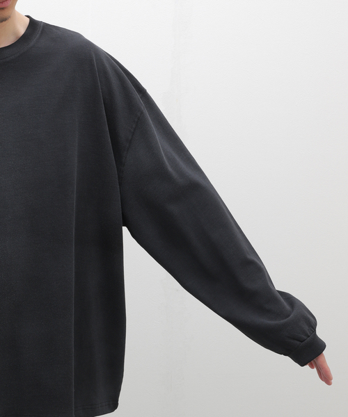 WISM(ウィズム)の「【INTODUSK / イントゥダスク】OVERSIZED LS TEE(Tシャツ/カットソー・メンズ・ブラック・MEDIUM/LARGE)」の8枚目の写真