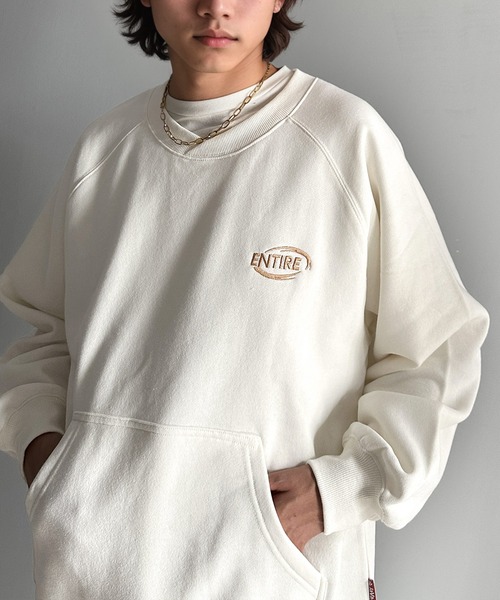 Java（ジャバ）の「《Javaジャバコラボ》洗練されたカジュアルスタイルに。裏起毛ワンポイント胸元刺繍ラグランスウェット（スウェット・メンズ・ネイビー/ブラック/グレイッシュベージュ/スモークピンク/オートミール/オフホワイト・MEDIUM/LARGE）」の8枚目の写真