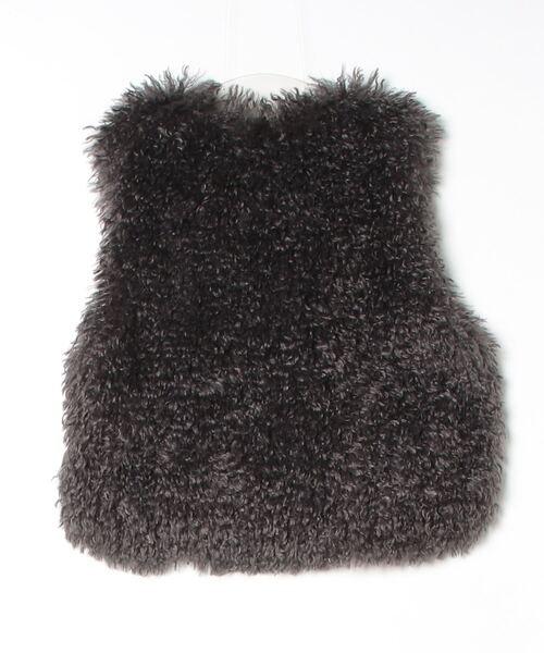 three dotsスリードッツ ウェイビーファーショートジレ ベスト　えみり着 three dotsスリードッツ ウェイビーファーショートジレ ベスト えみり