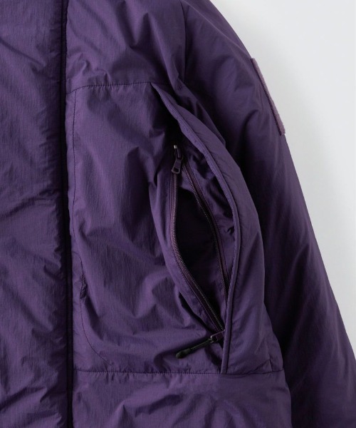 WILD THINGS（ワイルドシングス）の「【WILD THINGS】MONSTER PARKA [WT242-01]（ダウンジャケット/コート・メンズ・ブラック/カーキ/ベージュ・S/M/L）」の9枚目の写真