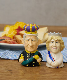 BIRTHDAY BAR | King Charles and Camilla Salt and Pepper(キッチンツール)