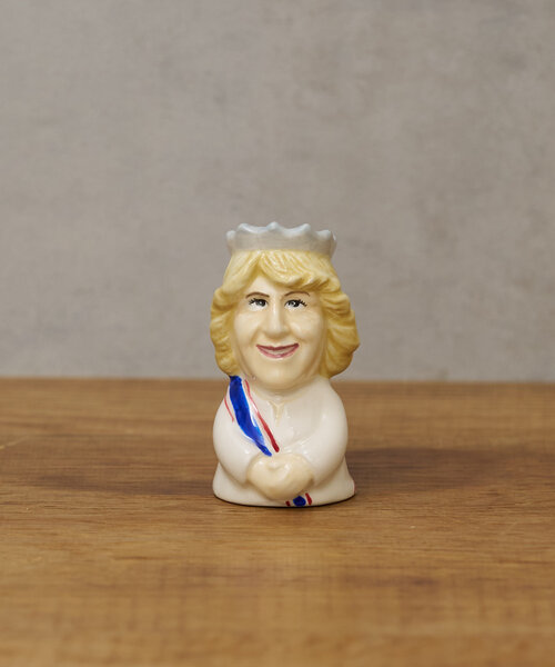 BIRTHDAY BAR（バースデイバー）の「King Charles and Camilla Salt and Pepper（キッチンツール・レディース・ベージュ・0）」の11枚目の写真