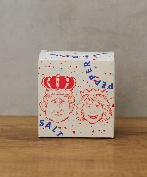 BIRTHDAY BAR（バースデイバー）の「King Charles and Camilla Salt and Pepper（キッチンツール・レディース・ベージュ・0）」の18枚目の写真