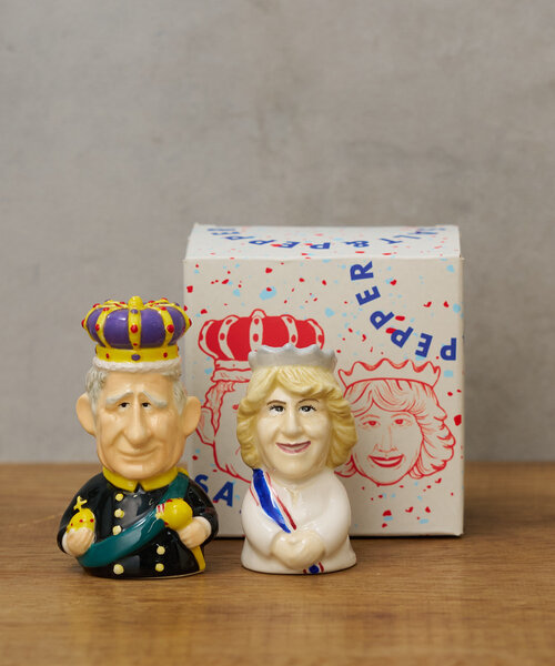 BIRTHDAY BAR（バースデイバー）の「King Charles and Camilla Salt and Pepper（キッチンツール・レディース・ベージュ・0）」の19枚目の写真