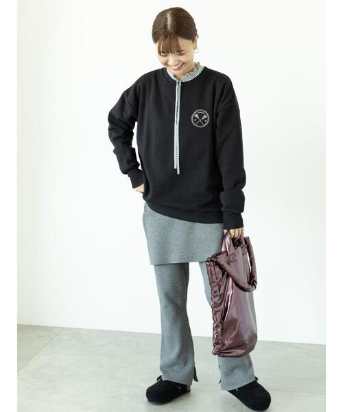 Lugnoncure(ルノンキュール)の「クロスボディバッグ(ハンドバッグ・レディース・ブラック/レッド/シルバー・F)」の4枚目の写真