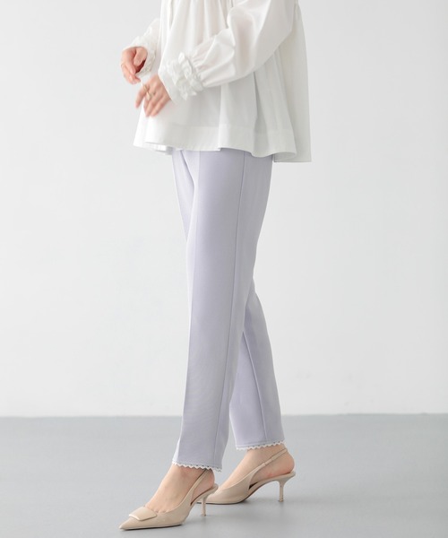 Fit more(フィットモア)の「レーストリムテーパードパンツ(その他パンツ・レディース・ブラック/ピンク/ネイビー/ライラック・PS/S/M)」の3枚目の写真