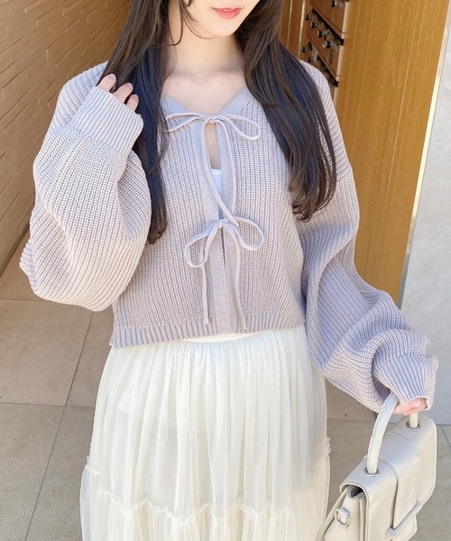 INGNI(イング)の「Vネック2つリボンニットカーディガン(カーディガン/ボレロ・レディース・ブラック/グレー系その他/アイボリー/ピンク/サックスブルー・M)」の20枚目の写真