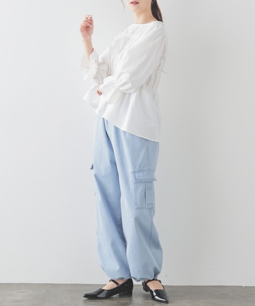 Honeys（ハニーズ）の「デニムカーゴパンツ（デニムパンツ・レディース・グレー/ブルー系その他2/ライトインディゴブルー・L/LL/M/S/SS）」の17枚目の写真