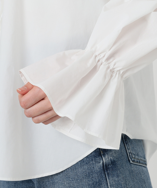 La TOTALITE(ラトータリテ)の「【洗える】フリルVネックブラウス(シャツ/ブラウス・レディース・ホワイト/ネイビー・FREE)」の22枚目の写真