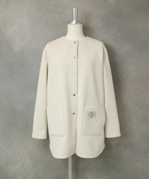 新品タグ付き✨STUDIO PICONE ノーカラージャケット 42 ネイビー 新品タグ付き✨STUDIO PICONE ノーカラージャケット 42 ネイビー