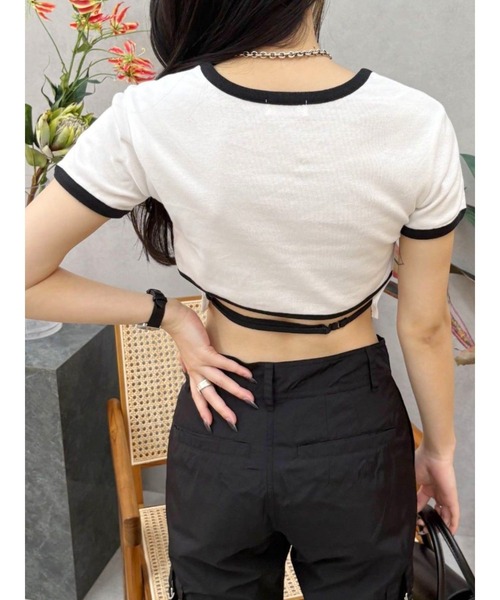 EVRIS（エヴリス）の「FLOWERストラップクロップドＴシャツ（Tシャツ/カットソー・レディース・ホワイト/ブルー/カーキ・FREE）」の5枚目の写真