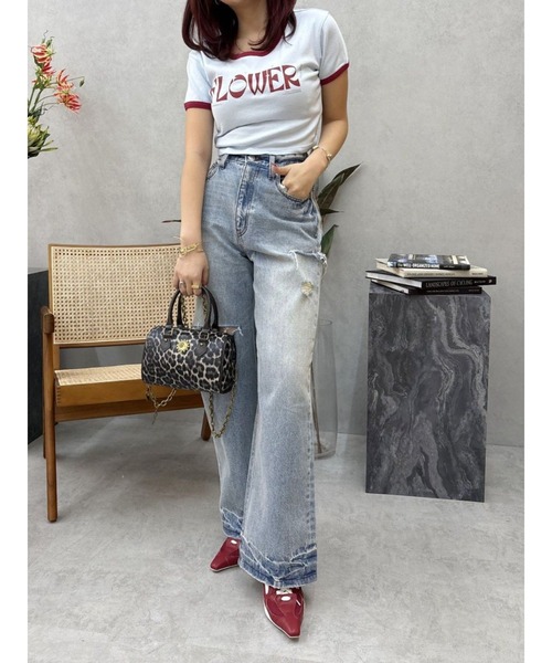 EVRIS（エヴリス）の「FLOWERストラップクロップドＴシャツ（Tシャツ/カットソー・レディース・ホワイト/ブルー/カーキ・FREE）」の7枚目の写真