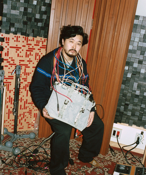 CHROME（クローム）の「［ CHROME / クローム ］GROCERY TOTE MSNGR 28L / グローサリー トート メッセンジャー 28L 耐水 トートバッグ（トートバッグ・メンズ・ブラック/グレー/モスグリーン・FREE）」の16枚目の写真