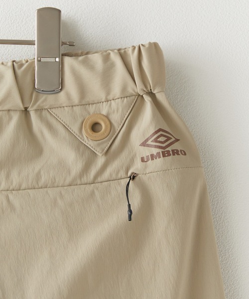 WHITE MOUNTAINEERING（ホワイトマウンテニアリング）の「White Mountaineering/ホワイトマウンテニアリング×UMBRO/アンブロ SHORT PANTS ショートパンツ（その他パンツ・メンズ・ベージュ/ブラック/ネイビー・1/3/2）」の16枚目の写真