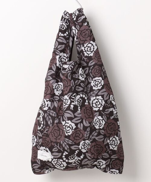 Under the Skin（アンダーザスキン）の「Under the Skin アンダーザスキン/ スコーピオン ローズ ポータブル 総柄バッグ // BAG002（トートバッグ・メンズ・ブラック・FREE）」の6枚目の写真