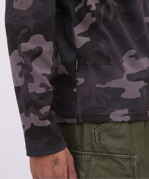 AVIREX（アヴィレックス）の「《WEB限定》DAILY RIB LONG SLEEVE HENLEY NECK T-SHIRT "CAMOUFLAGE" / リブ ヘンリーネック 長袖Tシャツ "カモフラージュ" デイリーウェア / AVIREX / アヴィレックス（Tシャツ/カットソー・メンズ・グレー系カモフラージュ/グリーン系カモフラージュ・SMALL/MEDIUM/LARGE/X-LARGE）」の12枚目の写真