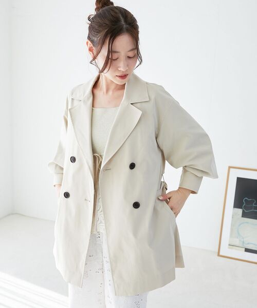 le.coeur blanc（ルクールブラン）の「ボリュームスリーブライトトレンチコート（トレンチコート・レディース・ベージュ/ライトベージュ・38）」の7枚目の写真