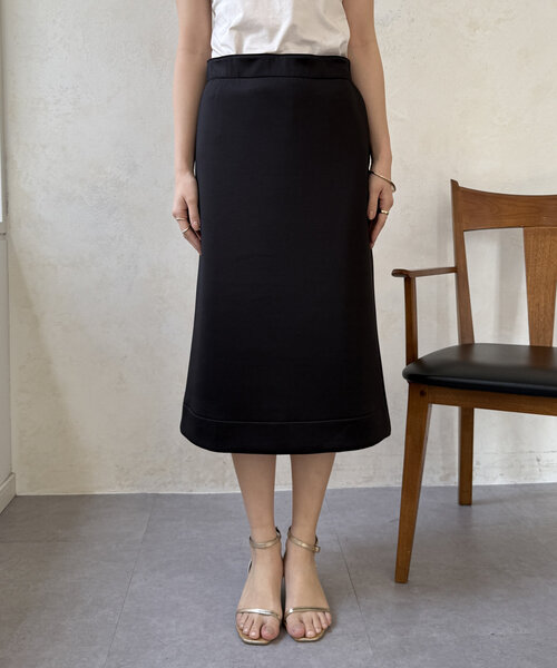 DouDou(ドゥドゥ)の「ミディ丈ボンディングスカート(スカート・レディース・ブラック/グレイッシュベージュ・FREE)」の15枚目の写真