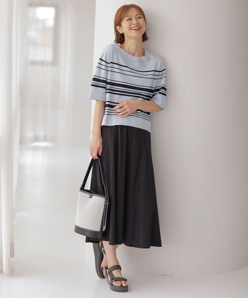 J.PRESS(ジェイプレス)の「【洗える】RAYON ELITE STRETCH ボーダー ニットT(ニット/セーター・レディース・ベージュ系1/サックスブルー系1/ホワイト系1・T13/T15)」の5枚目の写真