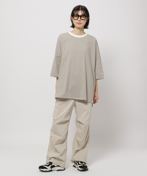 niko and...（ニコアンド）の「COLORマイスターサラットTシャツ（Tシャツ/カットソー・レディース・ネイビー/オフホワイト/イエロー/ブラック・LARGE/MEDIUM）」の12枚目の写真