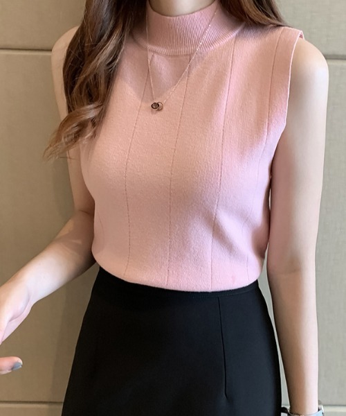maison de LATIR(メゾンドラティール)の「《9色展開》夏も隠すところ隠して上品に魅せるノースリーブ。上品モックネック夏服リブニット(ニット/セーター・レディース・ブラック/グレー/ブラウン/ピンク/イエロー/グリーン/ブルー/クリーム/チャコール・ONE SIZE)」の9枚目の写真
