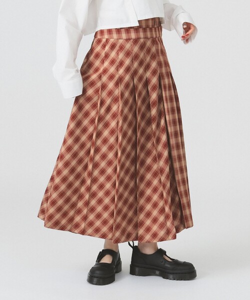 Ray BEAMS（レイビームス）の「チェック プリーツ スカート（スカート・レディース・ホワイト×ブラック/ブラウン・0/1）」の7枚目の写真