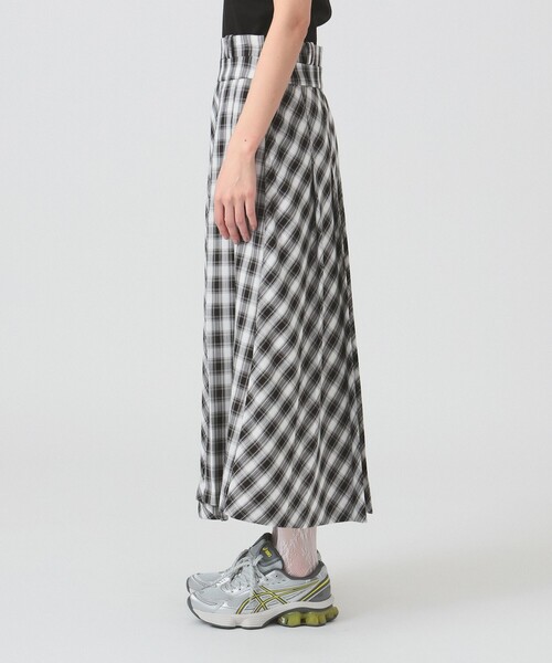 Ray BEAMS（レイビームス）の「チェック プリーツ スカート（スカート・レディース・ホワイト×ブラック/ブラウン・0/1）」の10枚目の写真
