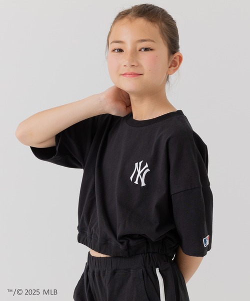 極美品　MLB ロゴ ショート丈半袖Tシャツ　黒　メジャーリーグベースボール　L セール】〈MLB〉ロゴ ショート丈半袖Tシャツ（Tシャツ