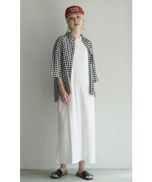 zootie(ズーティー)の「URBAN PLUS ノースリーブワンピース(ワンピース・レディース・テラコッタ/オフホワイト/スモークピンク/ブラウン系その他/ライトベージュ/アイボリー/ブラック/グレイッシュブルー/ダークグリーン/ネイビー/グレイッシュベージュ/チャコール/ライトブルー・フリー)」の22枚目の写真