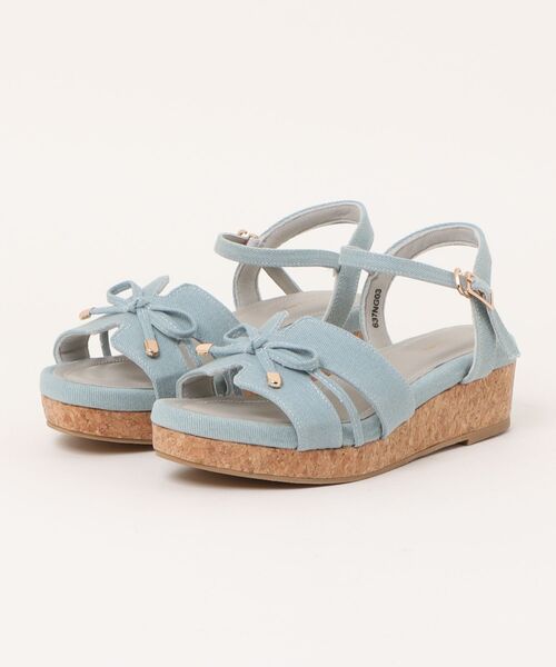 la farfa SHOES(ラ・ファーファ シューズ)の「la farfa shoes リボンモチーフ ボリュームソールサンダル(サンダル・レディース・アイボリー/ブラック/サックスブルー/シルバー・M/L/LL/XL)」の3枚目の写真