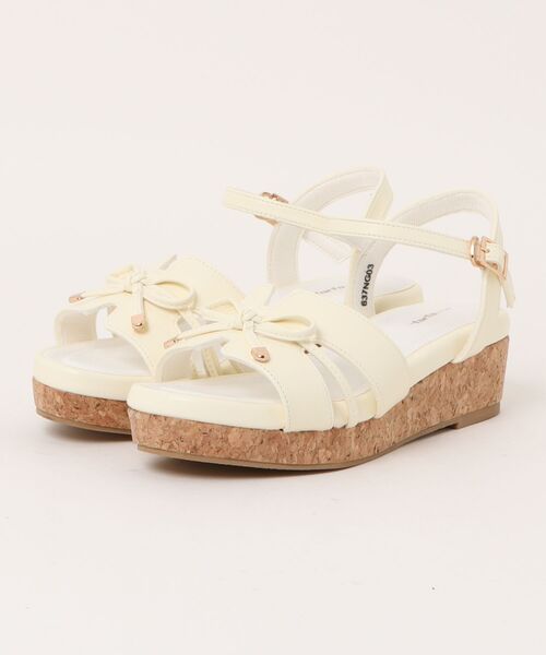 la farfa SHOES(ラ・ファーファ シューズ)の「la farfa shoes リボンモチーフ ボリュームソールサンダル(サンダル・レディース・アイボリー/ブラック/サックスブルー/シルバー・M/L/LL/XL)」の2枚目の写真