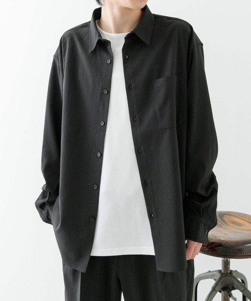 ITEMS URBANRESEARCH（アイテムズ アーバンリサーチ）の「『セットアップ対応』ヨウリュウレギュラーカラー長袖シャツ（シャツ/ブラウス・メンズ・ブラック/ネイビー/ブラウン・MEDIUM/LARGE）」の4枚目の写真