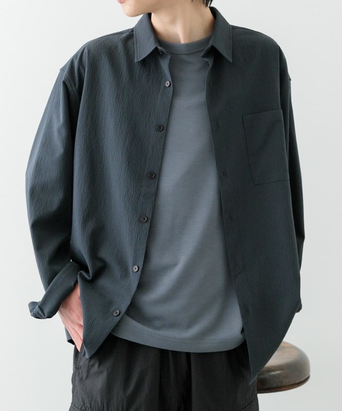 ITEMS URBANRESEARCH（アイテムズ アーバンリサーチ）の「『セットアップ対応』ヨウリュウレギュラーカラー長袖シャツ（シャツ/ブラウス・メンズ・ブラック/ネイビー/ブラウン・MEDIUM/LARGE）」の11枚目の写真