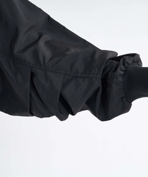 ROXY(ロキシー)の「LA PALMA /ロキシー水陸両用サンプロテクションラグランスリーブトップス(水着)(Tシャツ/カットソー・レディース・ブラック系その他/ブラック/イエロー・LARGE/MEDIUM/SMALL)」の20枚目の写真