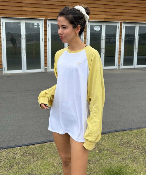 ROXY(ロキシー)の「LA PALMA /ロキシー水陸両用サンプロテクションラグランスリーブトップス(水着)(Tシャツ/カットソー・レディース・ブラック系その他/ブラック/イエロー・LARGE/MEDIUM/SMALL)」の14枚目の写真
