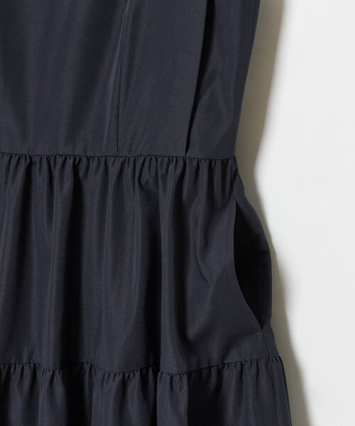 allureville（アルアバイル）の「タイプライターティアードワンピース（ワンピース・レディース・レッド/ネイビー/ベージュ・1/2）」の5枚目の写真