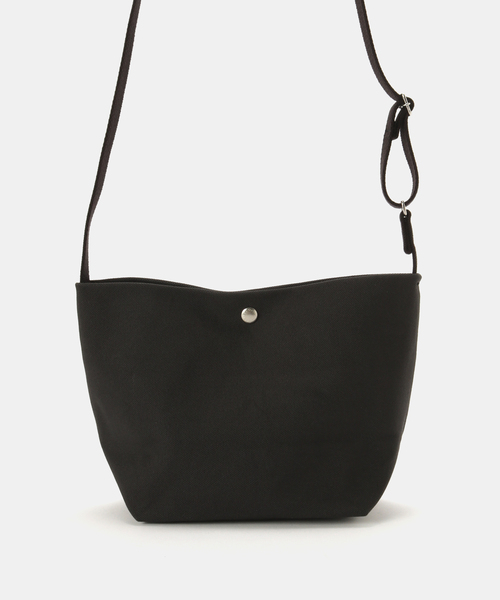 ORCIVAL（オーシバル）の「【ORCIVAL/オーシバル】 LCV_SHOULDER POUCH MEDIUM（ショルダーバッグ・レディース・ブラック系その他/ホワイト系その他・FREE）」の16枚目の写真