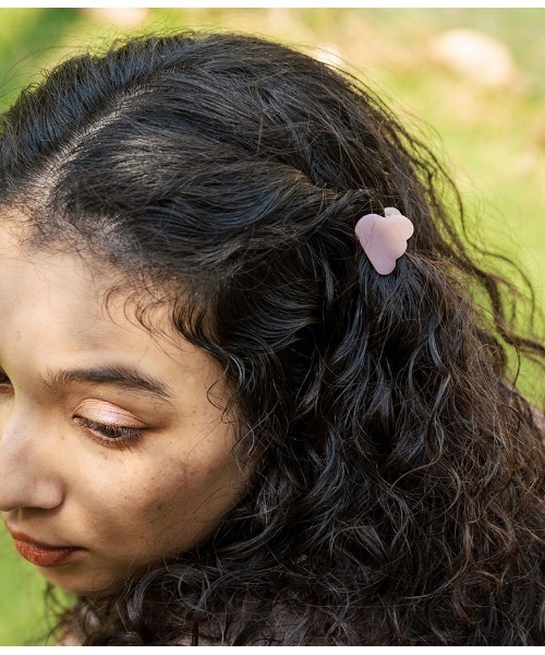 anap mimpi（アナップミンピ）の「2セット モクモク クリア カラー ミニ ヘア クリップ（バレッタ/ヘアクリップ・レディース・イエロー/ピンク/ターコイズブルー/アイボリー・FREE）」の4枚目の写真